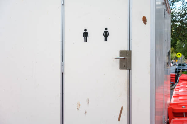 Best Portable bathroom rental  in Elmendorf, TX